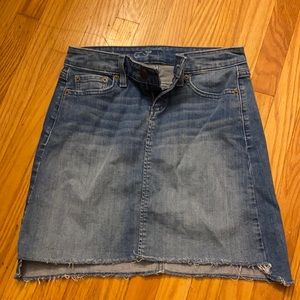Vineyard Vines Denim Skirt